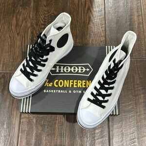 HOOD CONFERENCE SNEAKERS Size 6.5